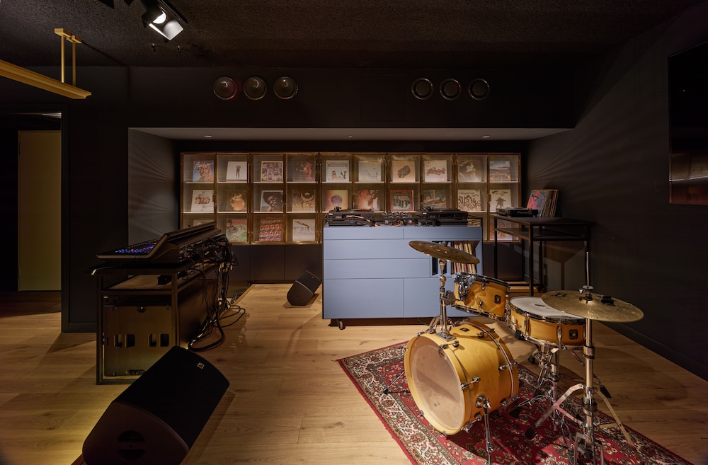 מזון ומשקאות