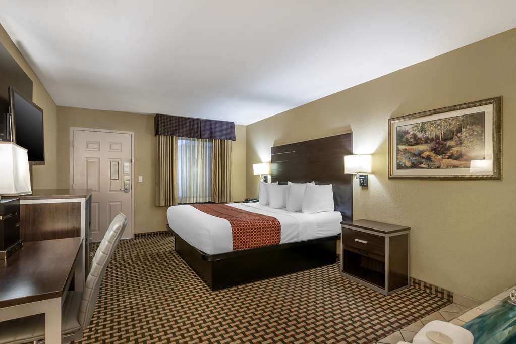 Best Western Bradford Inn - photo 20