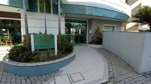 Apartamento 2 quartos sendo uma suite no centro de Bombinhas