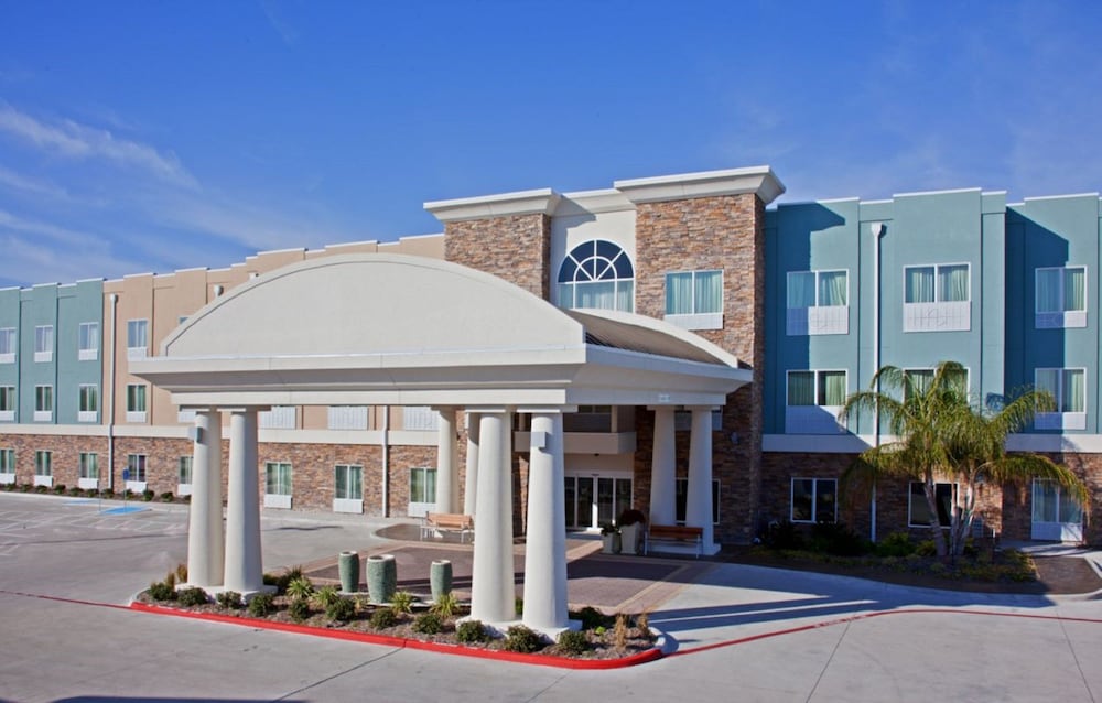 Holiday Inn Express & Suites Rockport Bay View by IHG - photo 46