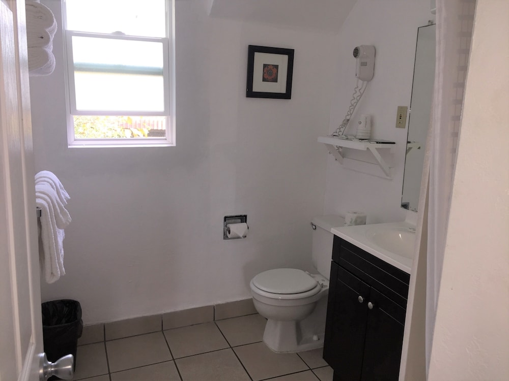 Westward Inn - photo 27