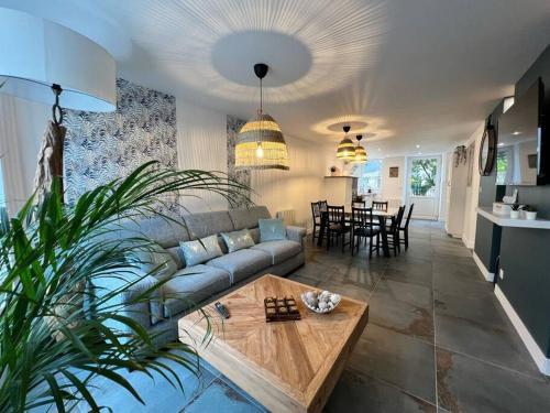 Le Crabe Vert - carbon neutral hotel in Unknown City