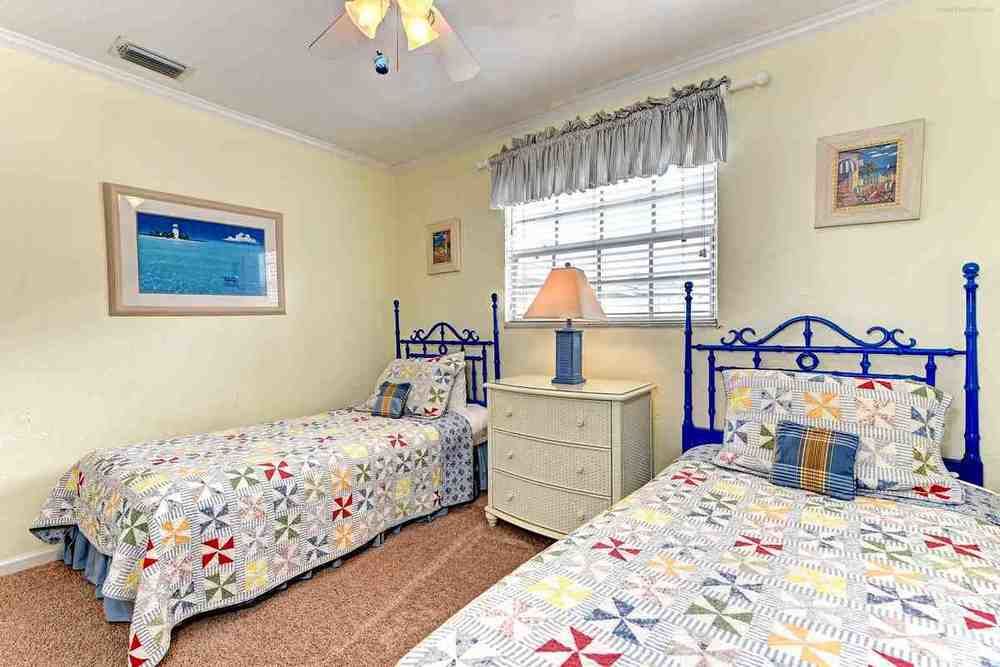 Harmony House — 4-Star Luxury Hotel in Anna Maria, United States