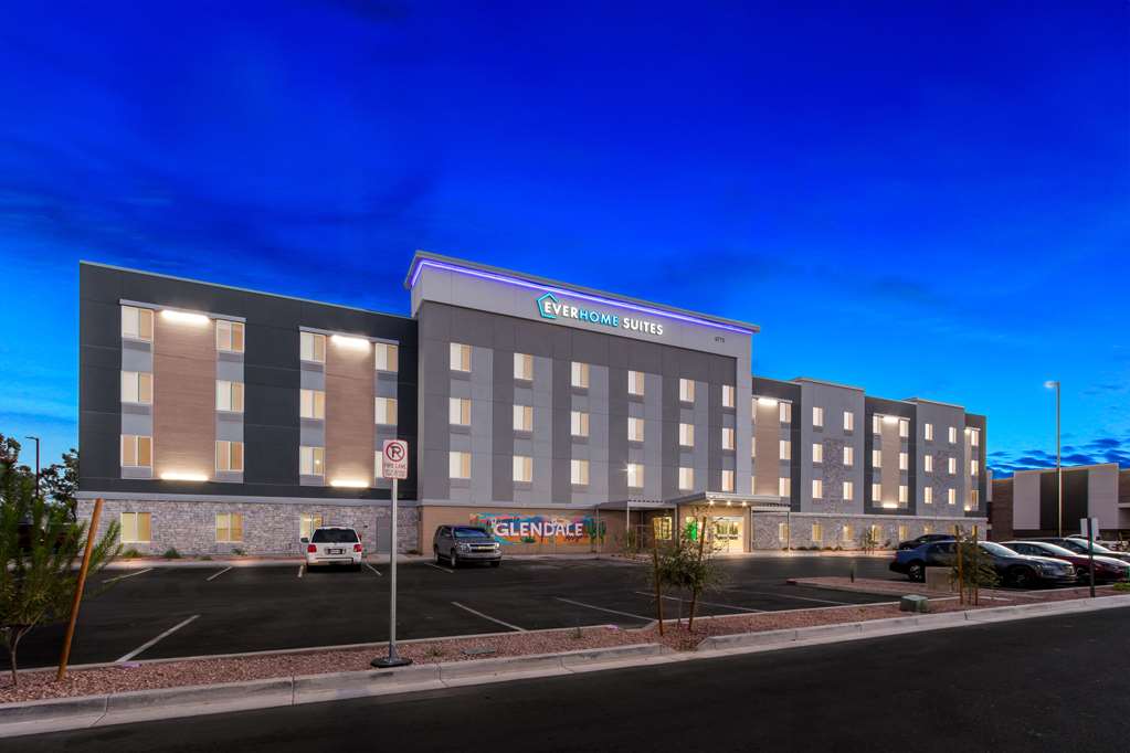 Everhome Suites Glendale Sports Entertainment District - photo 2