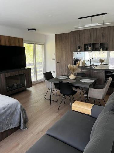 Golden hour apartment — 4-Star Luxury Hotel in Kranjska Gora, Slovenia