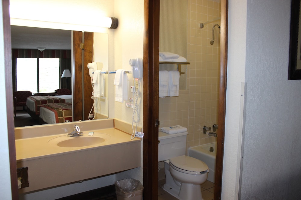 Great Smokies Inn Cherokee - photo 14