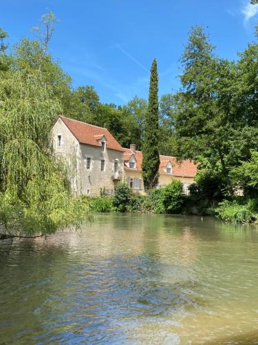 Moulin Dorceau 8 Couchages Voir Notr — hotel in Remalard