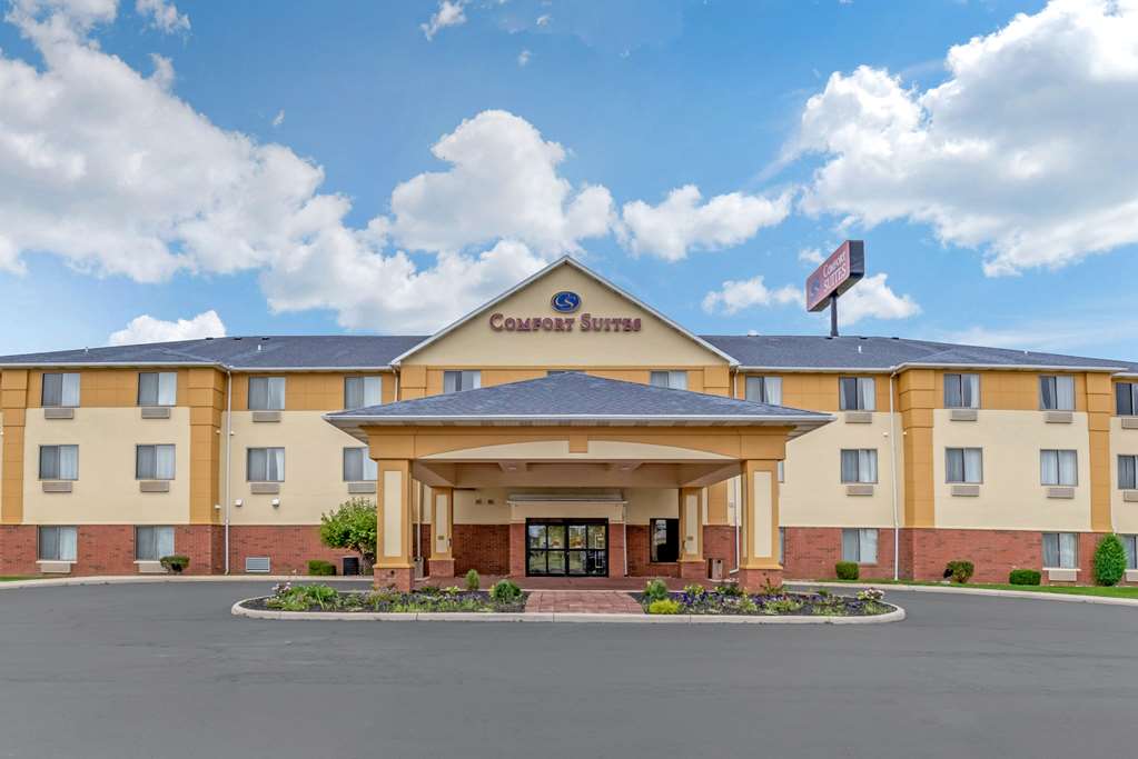 Comfort Suites Findlay I 75 Near Sports Complex — Findlay