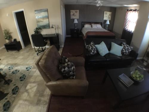 Austin Motor Inn - photo 14