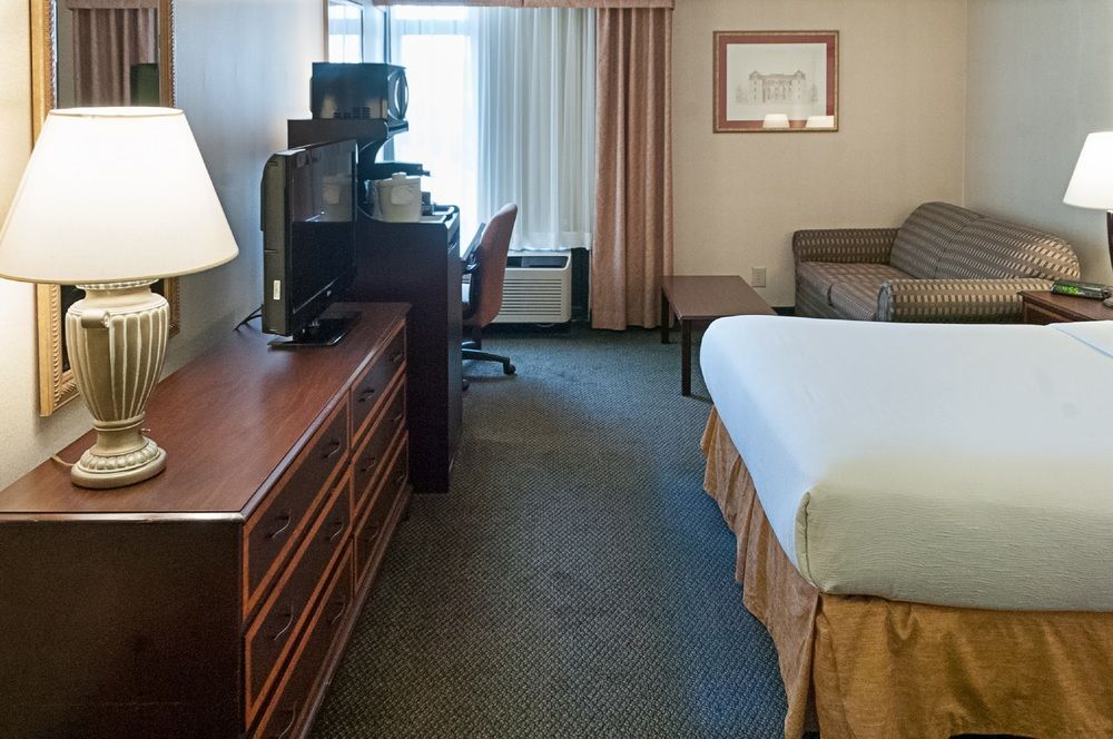 Cincy Hotel - photo 6