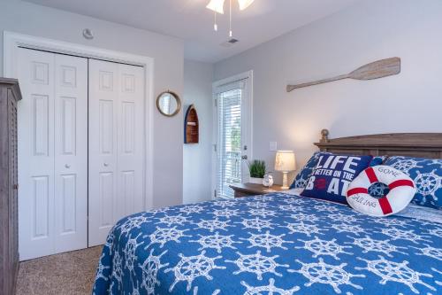 Southern Charm by Oak Island Accommodations - photo 30