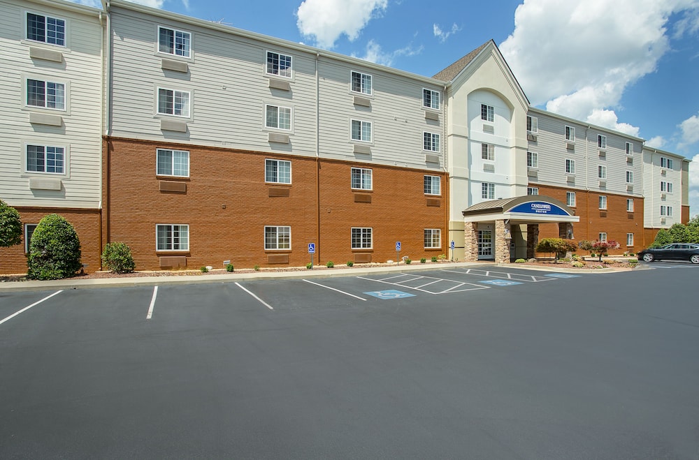 Candlewood Suites Bowling Green by IHG - photo 42