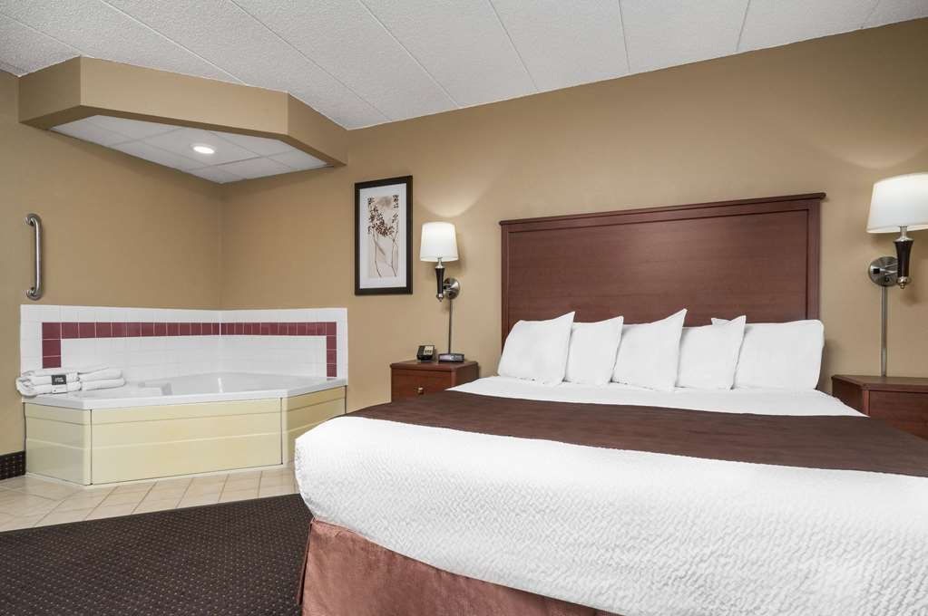 AmericInn by Wyndham Lake City - photo 15