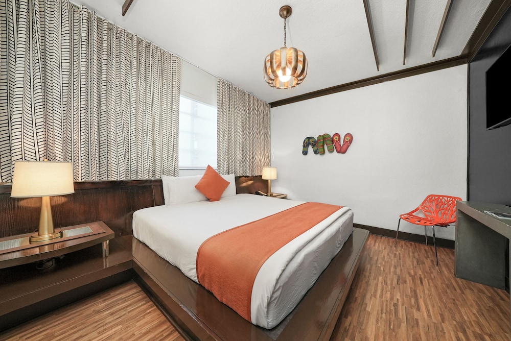 Hotel Chelsea - photo 8