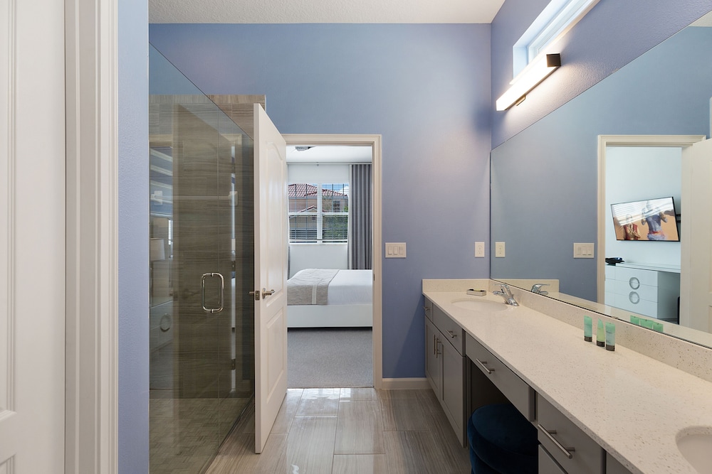 Solterra Resort Luxury 10 Bedroom Homes - photo 65