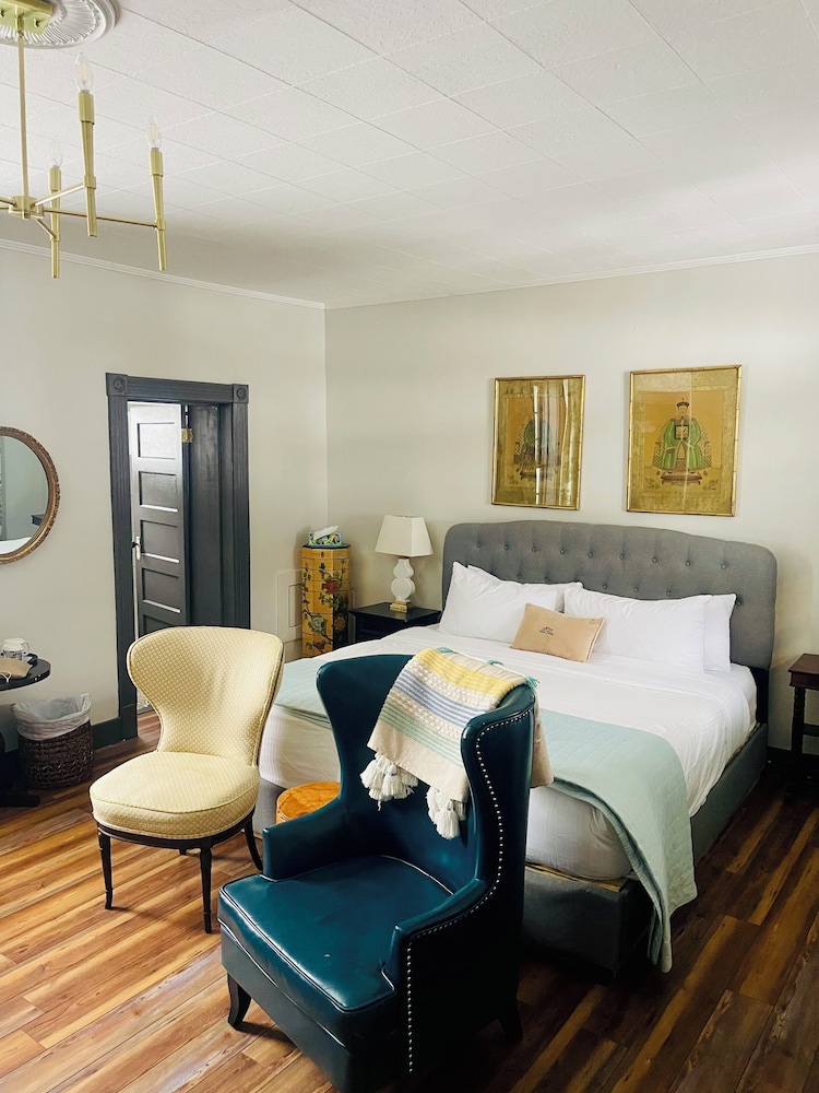 The Inn At Warm Springs - photo 38