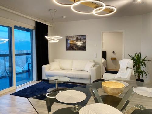 New Sky High Lr 1br 1ba Sauna Gbalcony 45m2 11krs in Oulu, Finland