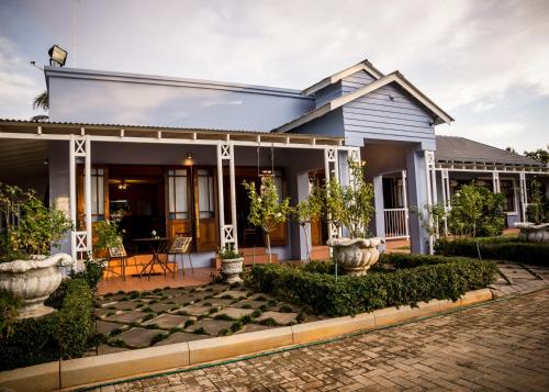 Mon Ae Guesthouse — 4-Star Luxury Hotel in Klerksdorp, South Africa