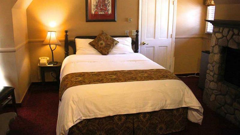 Saddleback Inn at Lake Arrowhead - photo 26