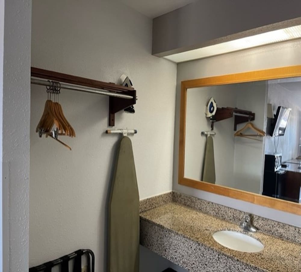 Motel6 Laurel MS - photo 12