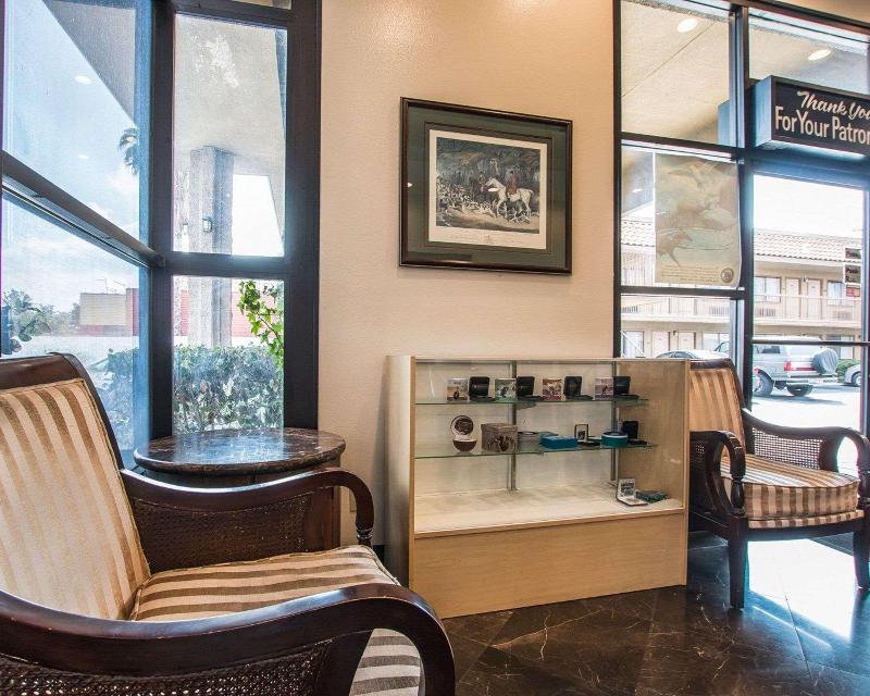 Rodeway Inn Riverside - photo 5