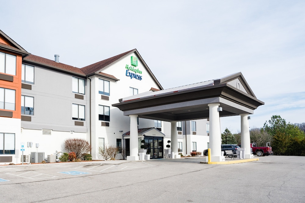 Holiday Inn Express & Suites Knoxville North I 75 Exit 112 by IHG - photo 55