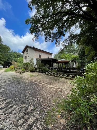 Rifugio Sfilzi Foresta Umbra in Vico Del Gargano, Italy