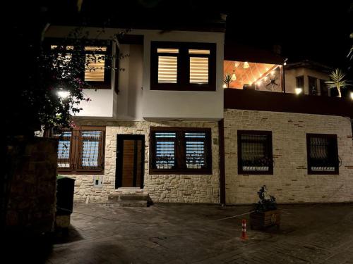 Sunny Antalya VILLA in kale içi Antalya 7 persoons — 4-Star Luxury Hotel in Antalya, Turkey