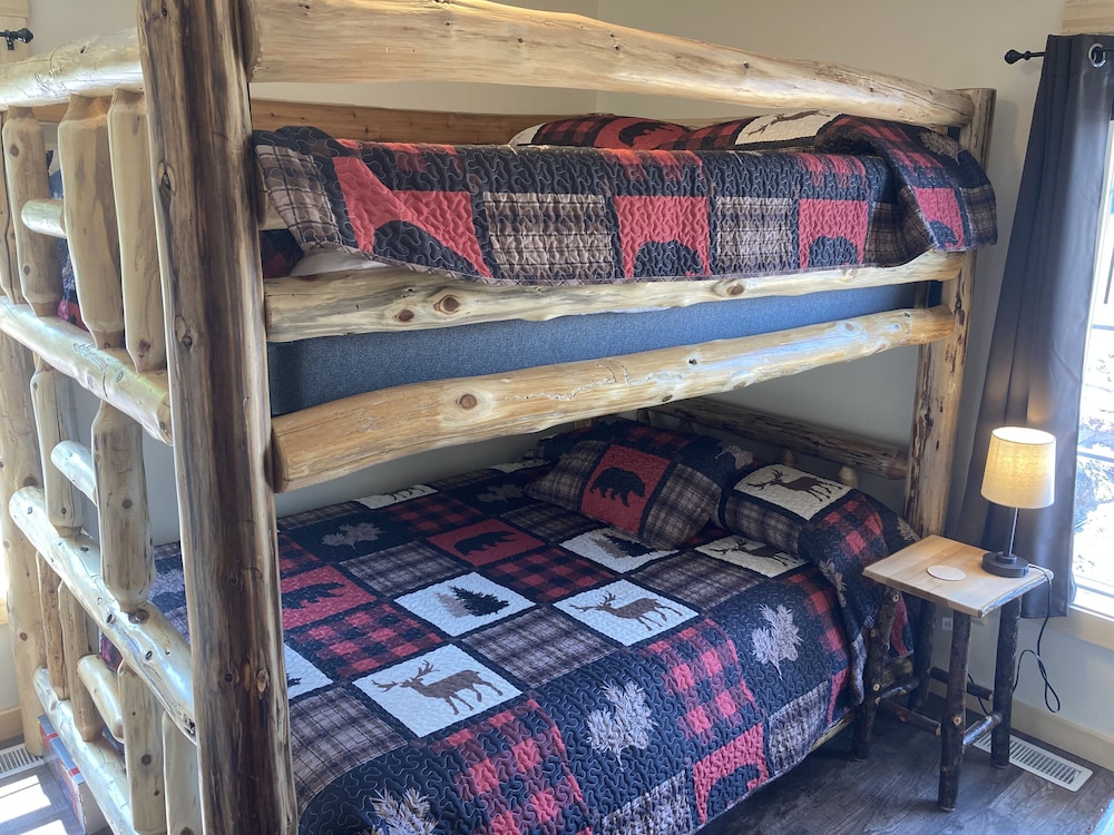Keweenaw Waters Resort - photo 11