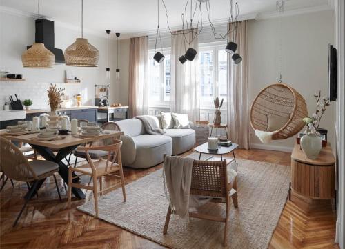 Scandinavian Art 3 BDR Apartment — 4-Star Luxury Hotel in Budapest, Hungary