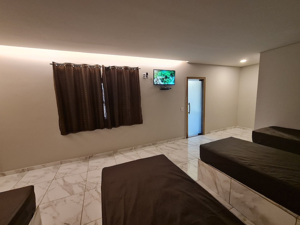 Recanto da Pesca Resort — hotel in Abaete