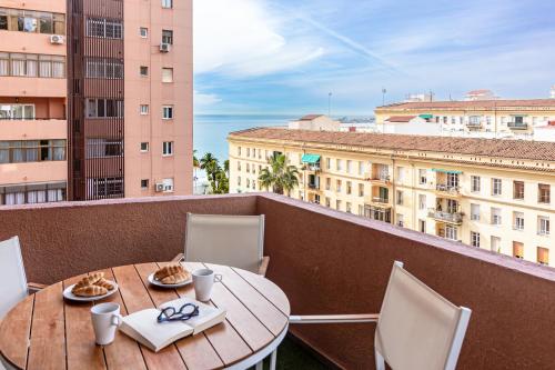 Malaga Center Flat Beach & Terrace — 4-Star Luxury Hotel in Malaga, Spain