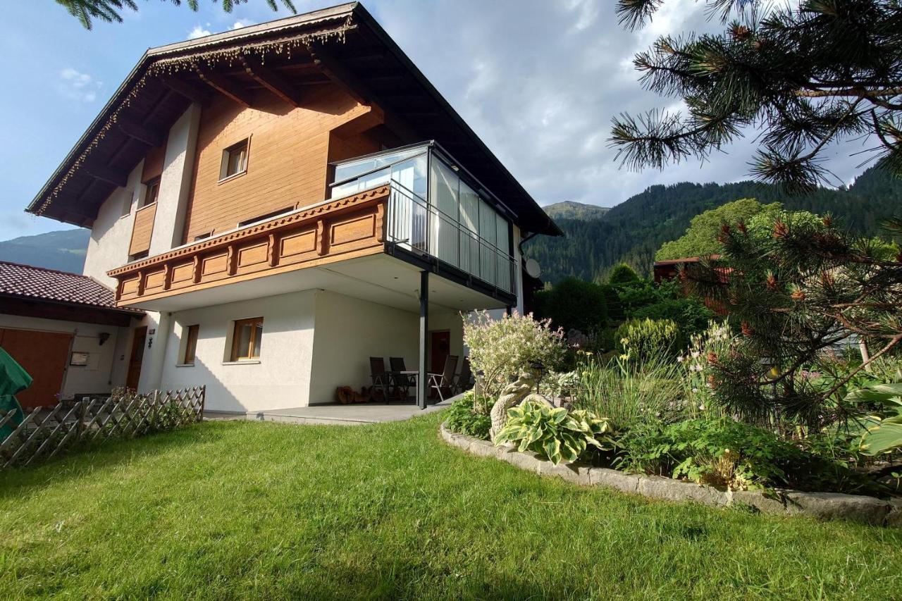 Alpenglück Montafon — 4-Star Luxury Hotel in Sankt Gallenkirch, Austria