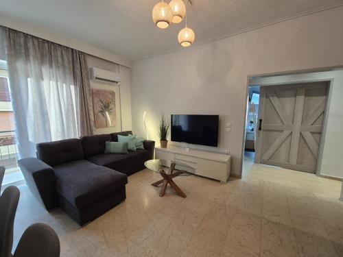 Loutraki luxury city center apartment — 4-Star Luxury Hotel in Loutraki, Greece