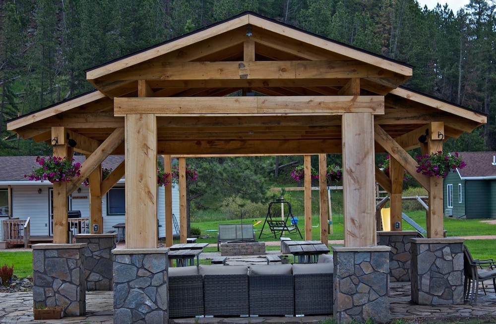 Black Elk Resort Cottages and RV Park - photo 59