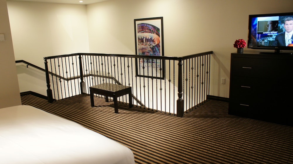 Holiday Inn Express Hotel & Suites Hollywood Walk of Fame by IHG - photo 5