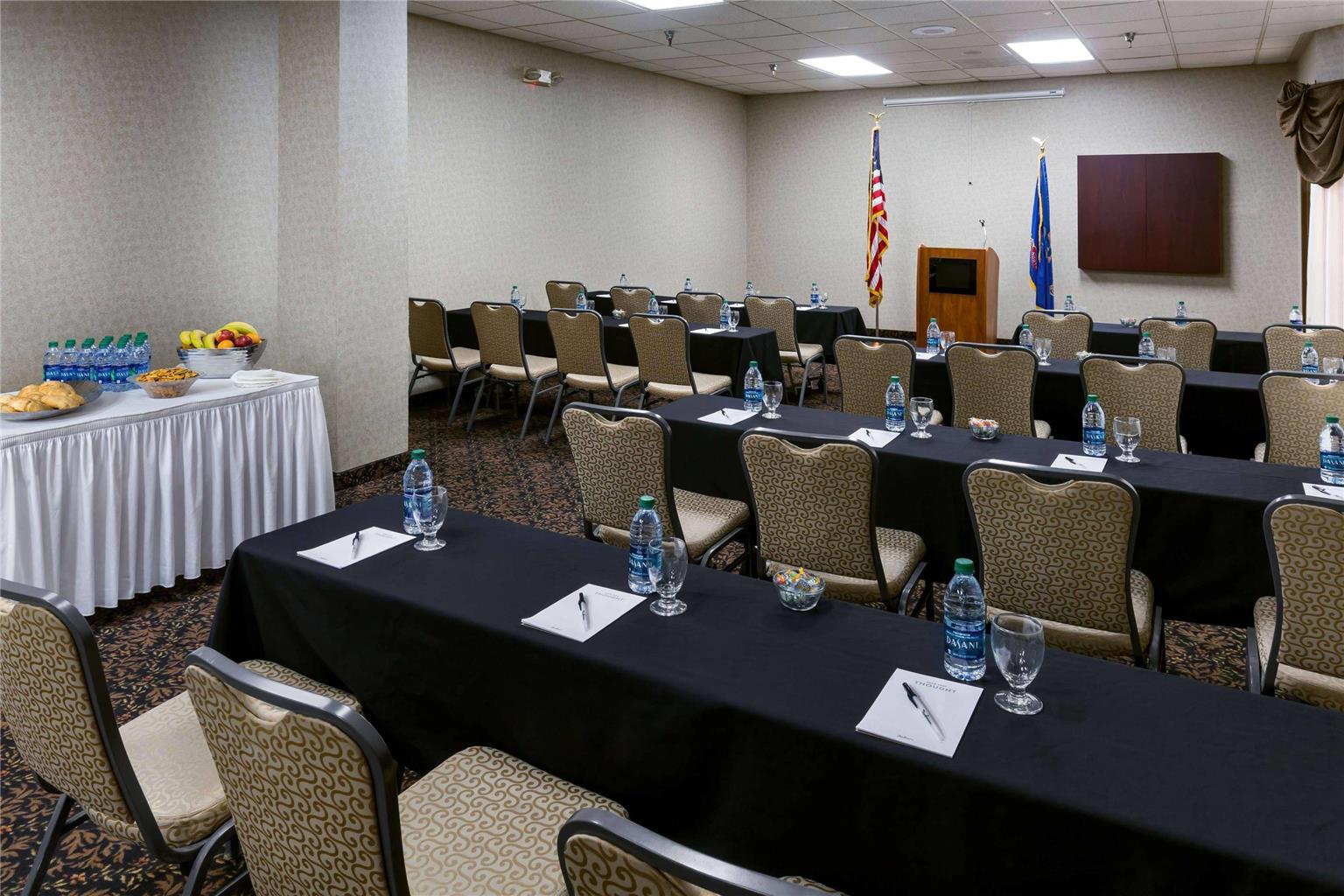 Radisson Hotel Bismarck - photo 15