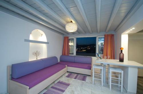 Mykonos Marina — 4-Star Luxury Hotel in Mykonos, Greece