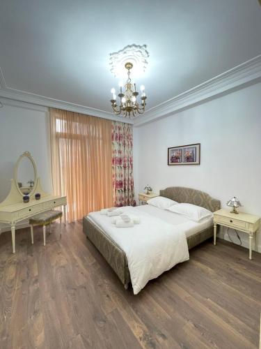 Picasso Apartment Kutaisi