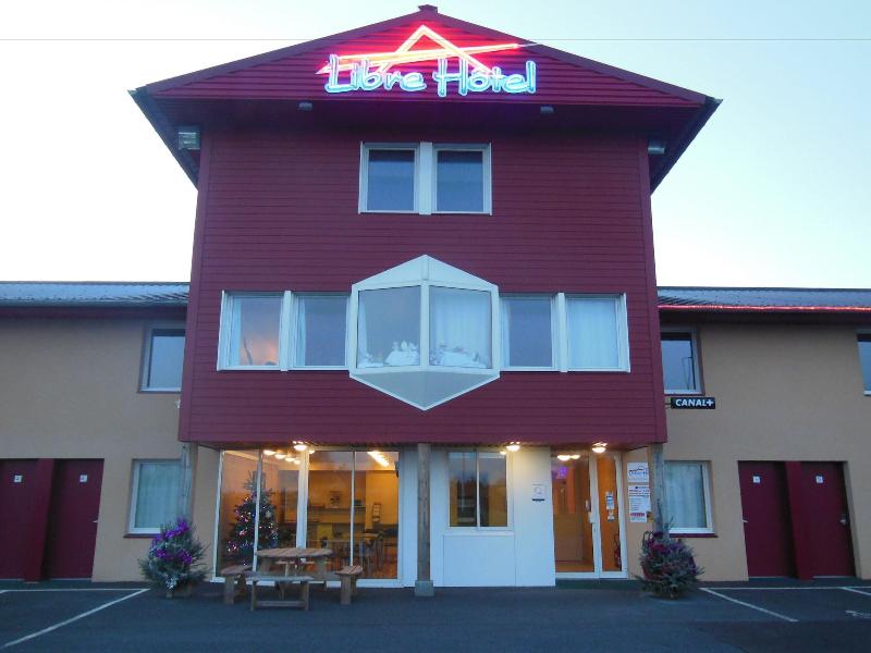 Libre Hôtel - carbon neutral hotel in La Vespiere