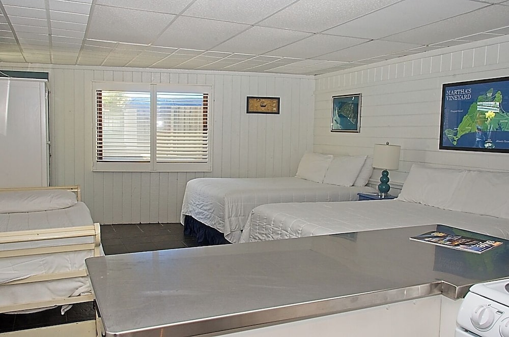 Vineyard Harbor Motel Private Beach - photo 153