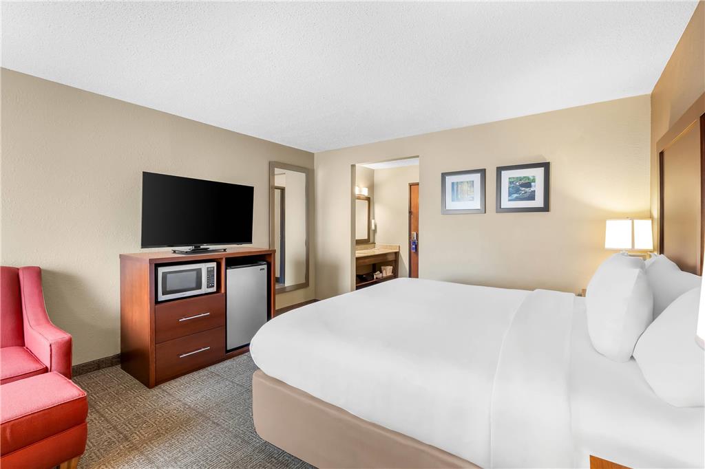 Comfort Inn Mayfield Heights Cleveland East - photo 17