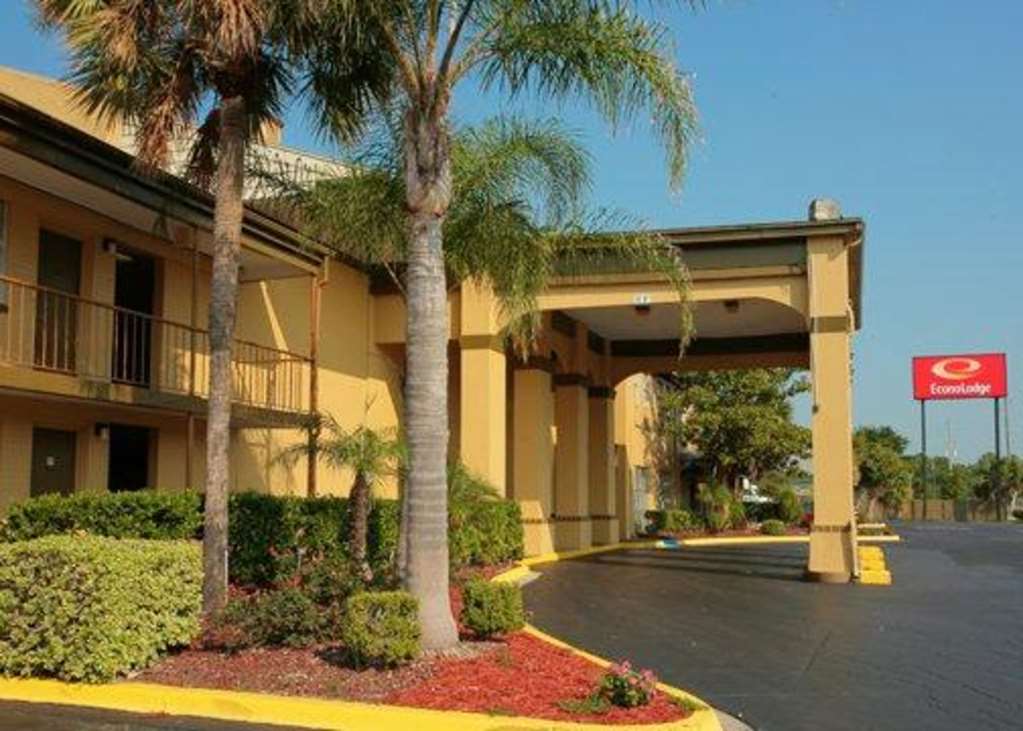 Econo Lodge Jacksonville South in Jacksonville, United States