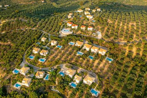 Eleonas Holiday Houses — 4-Star Luxury Hotel in Pylos, Greece