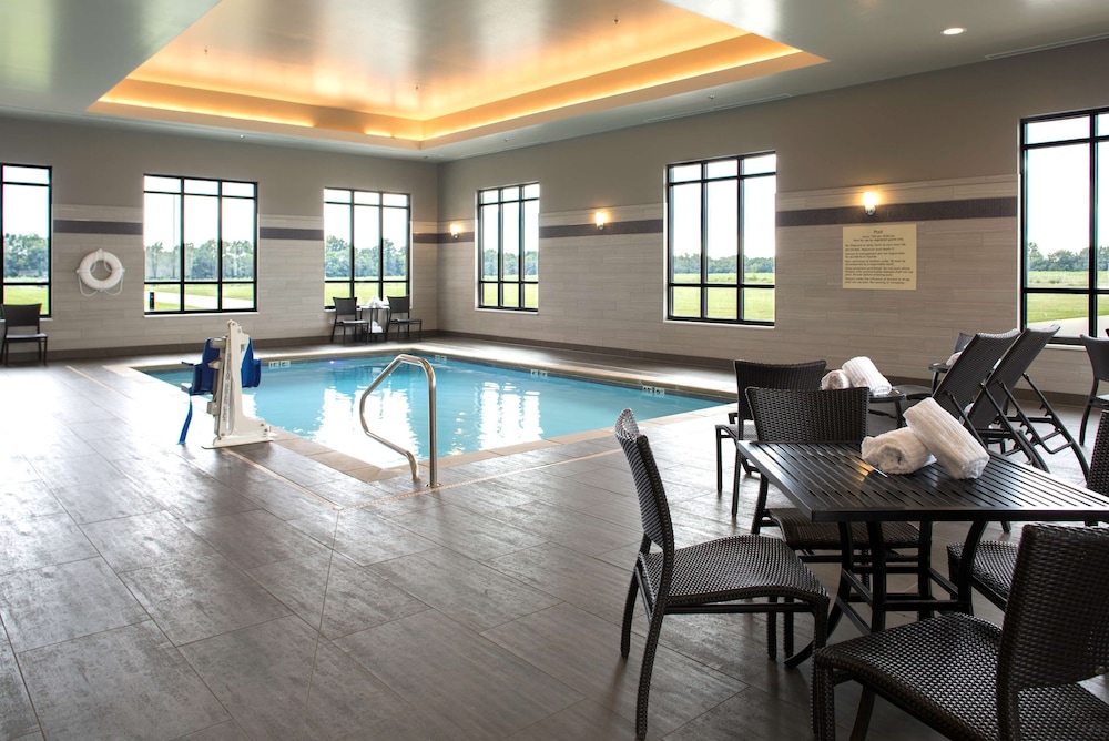 Hampton Inn & Suites Pittsburg Kansas Crossing - photo 22