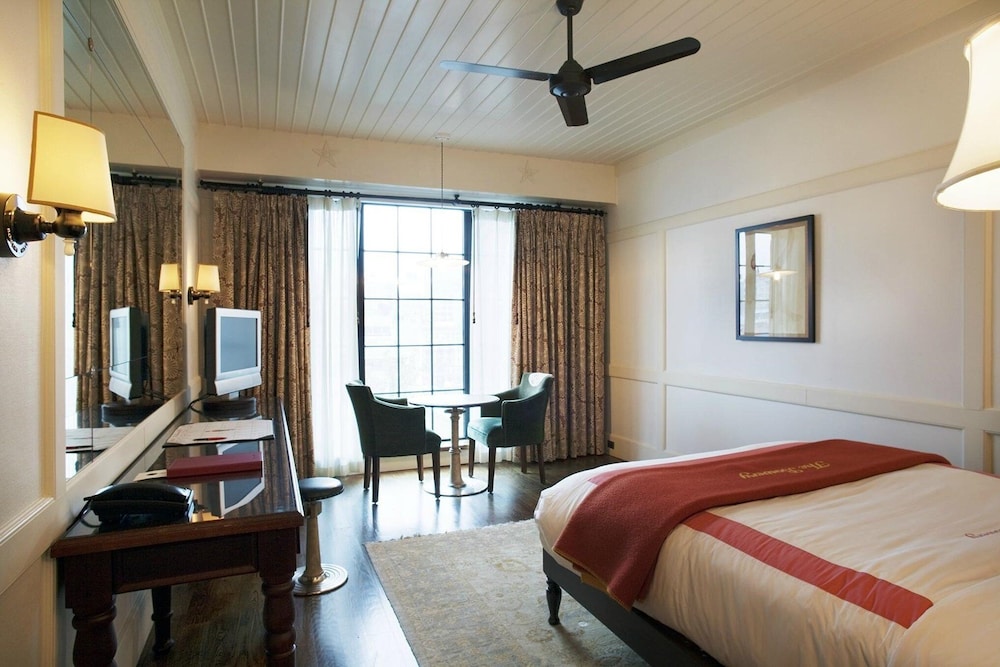 The Bowery Hotel - photo 19