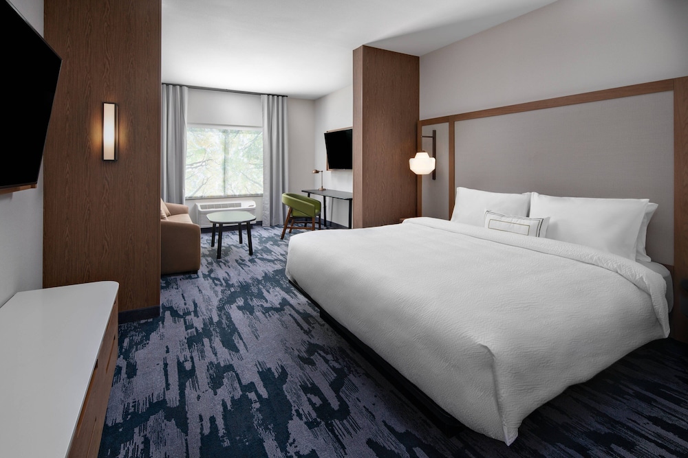 Fairfield Inn & Suites by Marriott Lake Geneva - photo 5