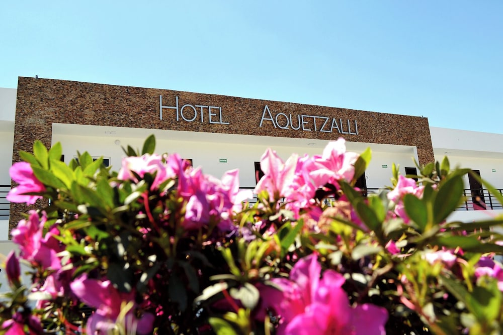 Hotel Aquetzalli - carbon neutral hotel in Yautepec