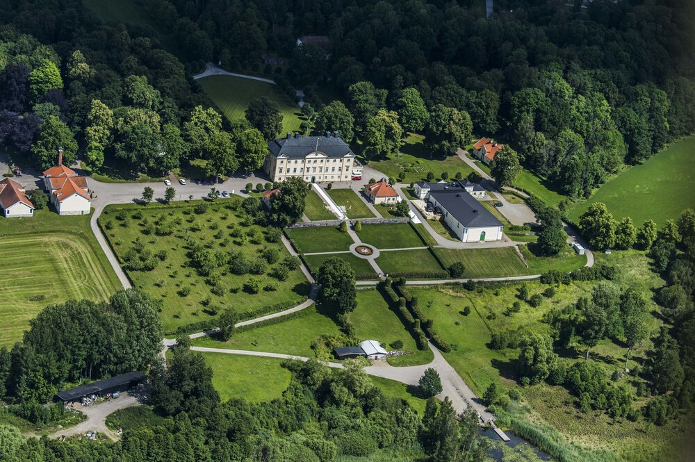 Hedenlunda Slott — Flen