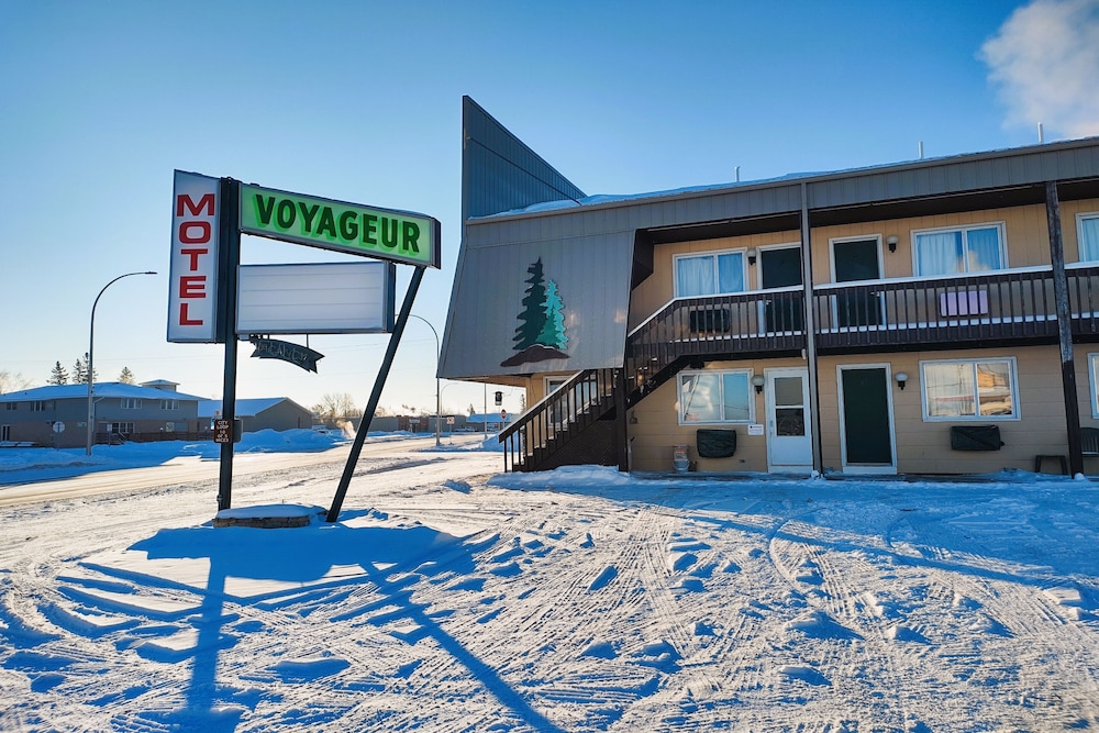 Love Hotels Voyageur by OYO at International Falls MN - photo 40